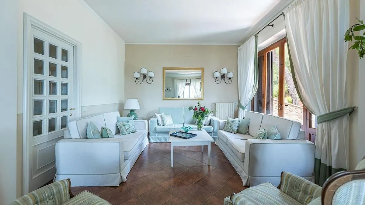 Luxury Villa W Panoramic Views & Private Pool Vagliagli